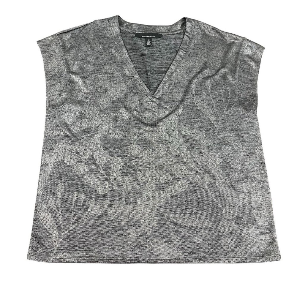 White House Black Market Glamgetter Tee, Madison Flr Foil Silver Medium